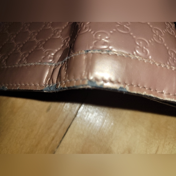 FINAL PRICE GUCCI Wallet In Champagne Color Read Description - Picture 9 of 15